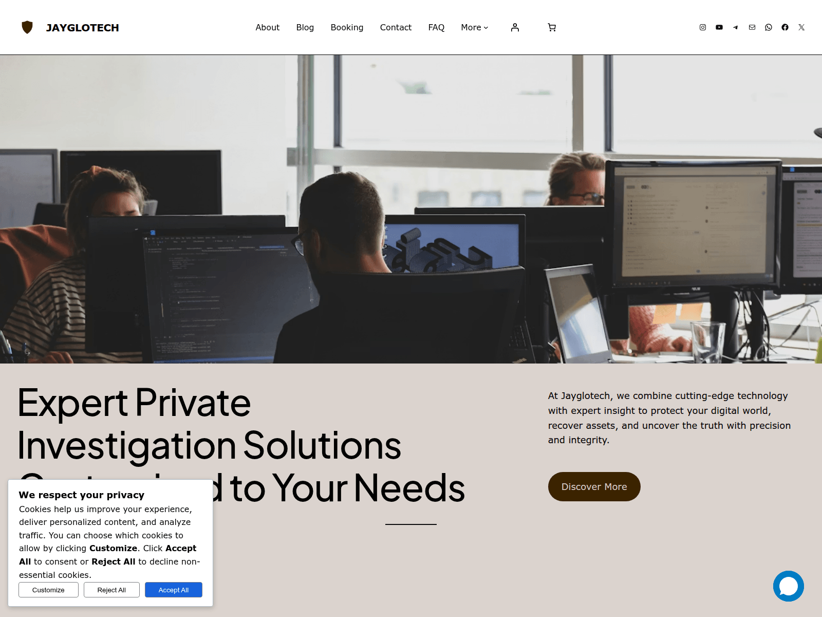 Screenshot of jayglotech.com