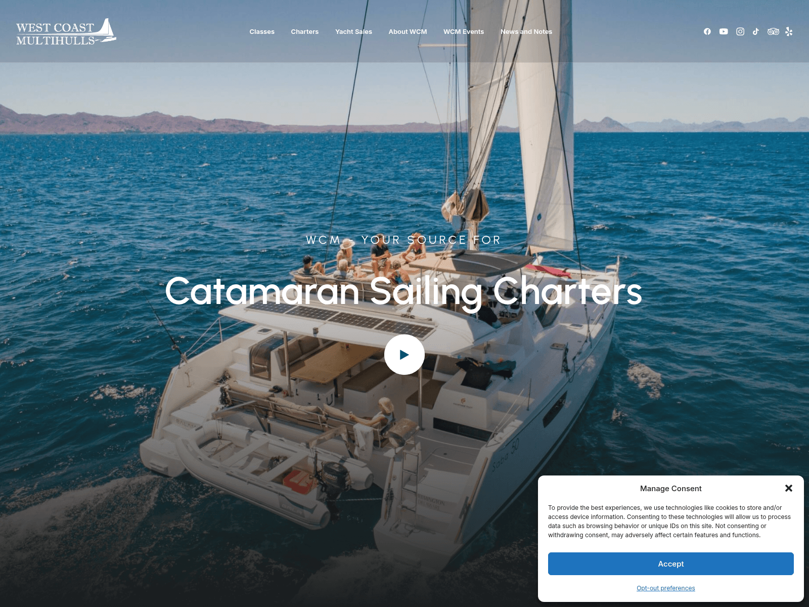 Screenshot of charter-catamaran.com