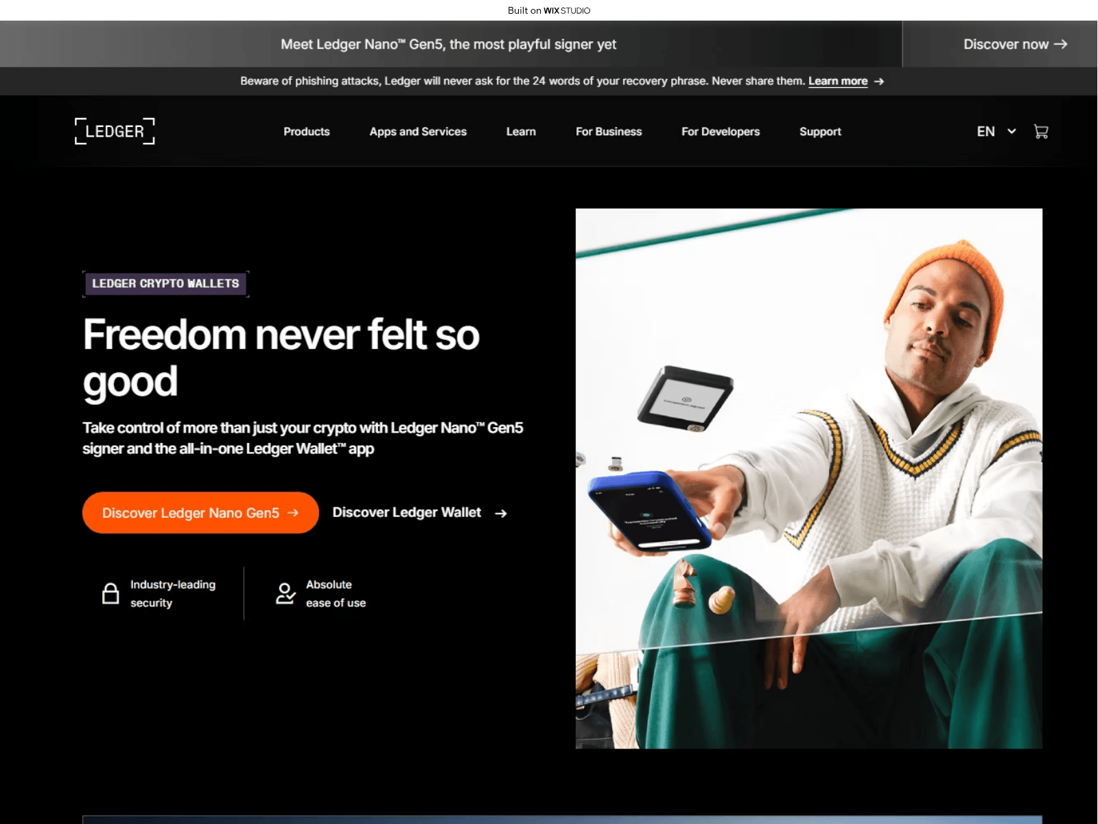 Screenshot of page-desktop.wixstudio.com