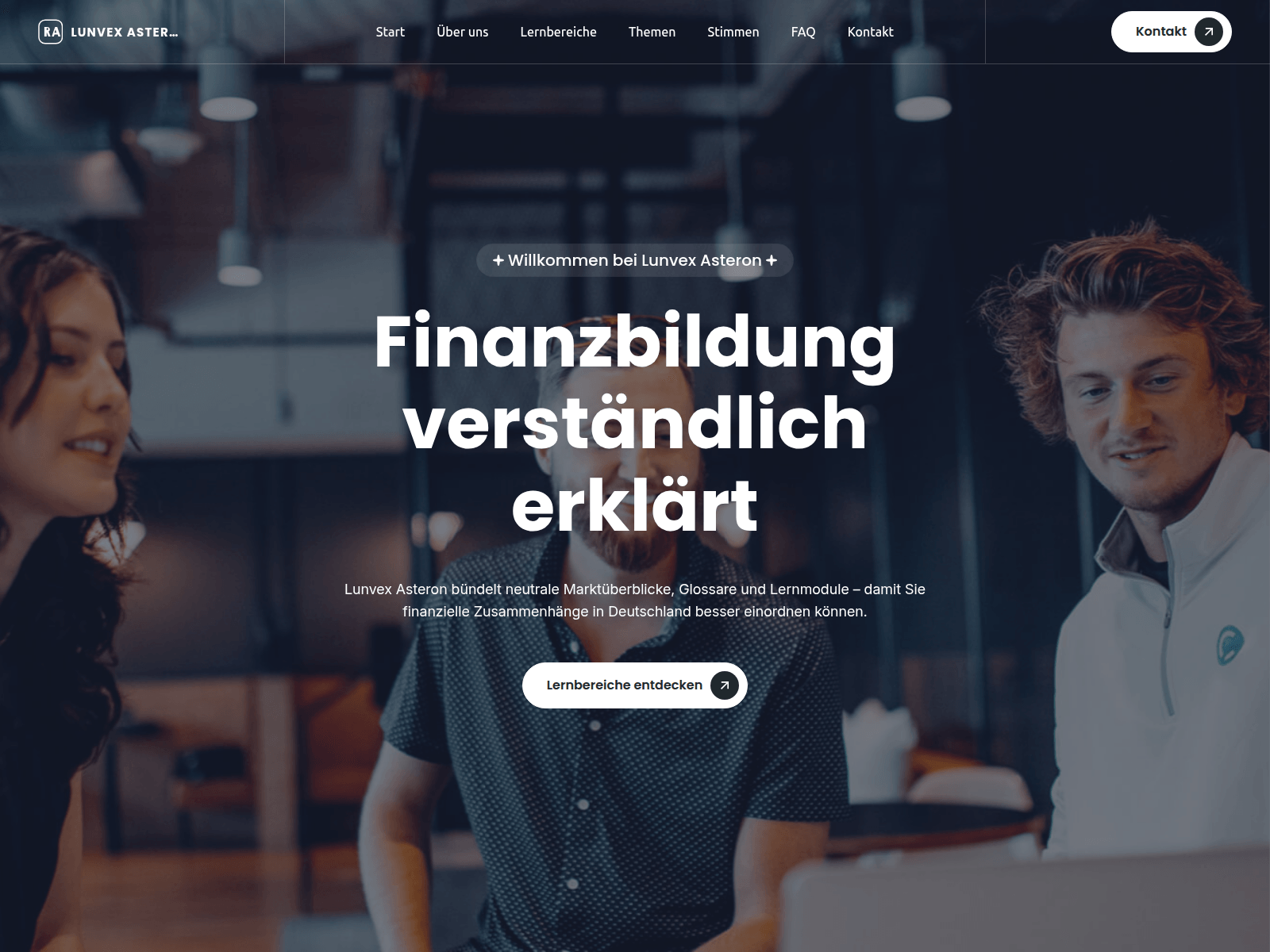 Screenshot of lunvexasteron.com